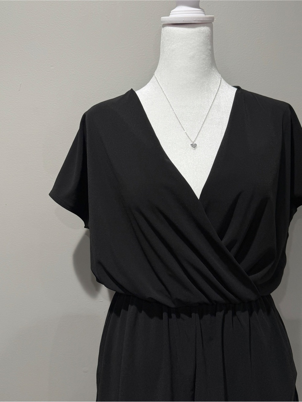 Uniqlo Black Short Sleeve V-Neck Romper - Picture 3 of 5